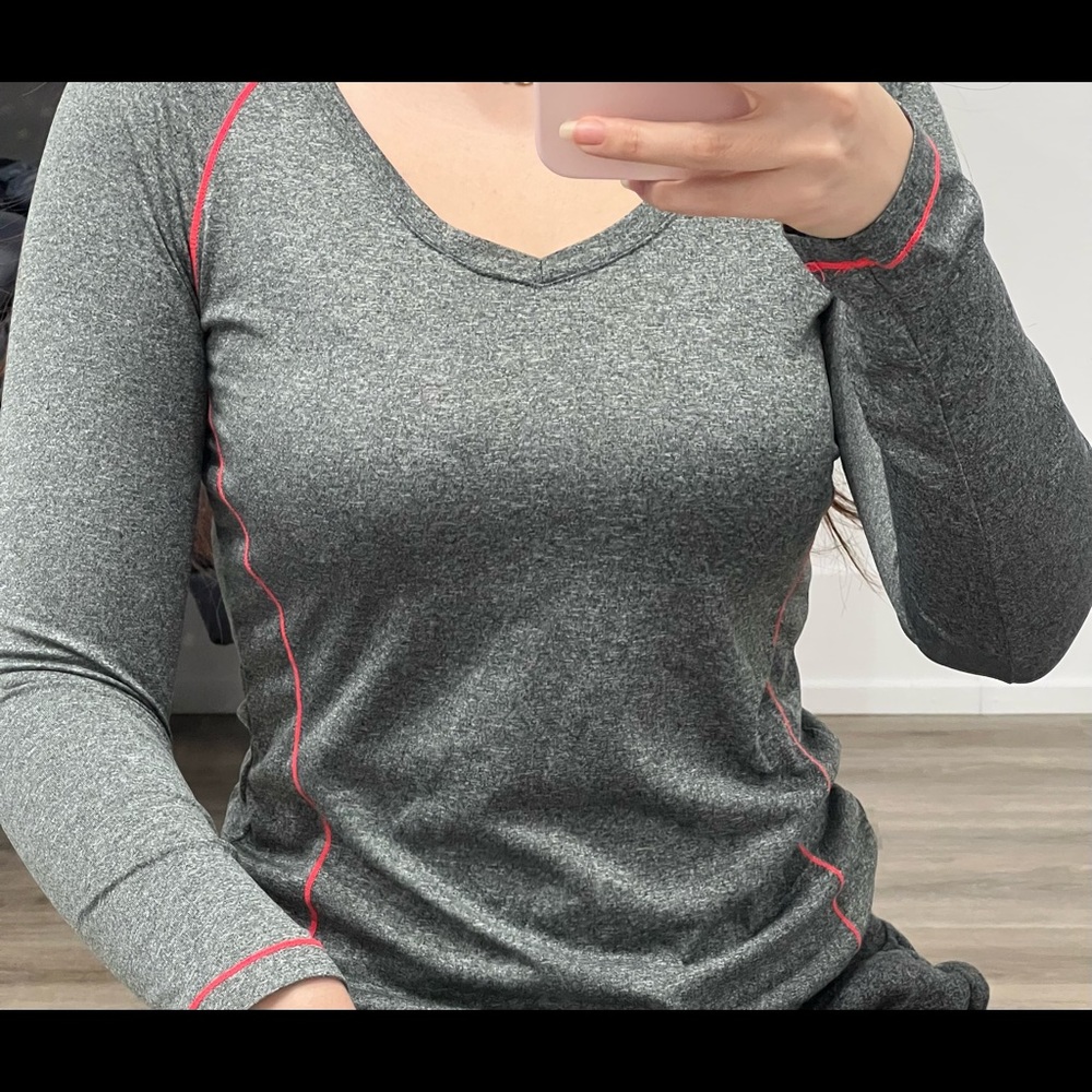 ACTIVEWEAR LONG SLEEVE TOP